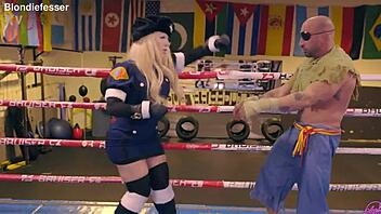 street fighter cosplay blondie fesser as kolin fucked hard oiled