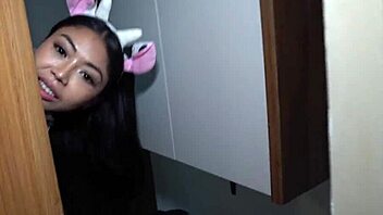 super hot cosplay babe trades pussy for rent 😈🍑