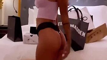 i luv tiny sexy asian so much..