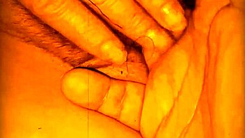 neighbor fingers my pussy while hubby works all day 😈💦👉👌