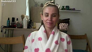 Dare Peek Her Butthole Stimulation Close-Up Orgasm Build?