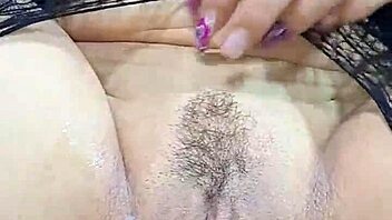 colombian milf screams on huge cock pussy pounding