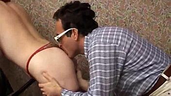 milf begs for hot cumshot all over her face right now