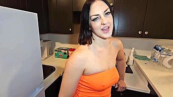 dirty vacation fuck with best friend's girlfriend Lucy Lotus