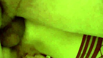 milf begs for hot cumshot all over her face right now