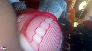 Pounding Housewife Pussy with Monster Cock in Rough Interracial Session