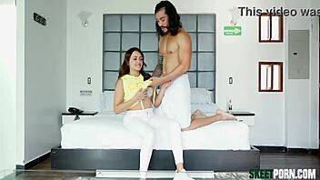 Hey cameron bell why bounce that latina ass on big cock in street?