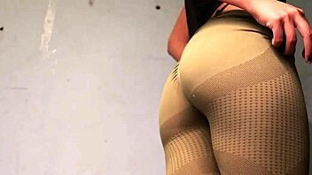 Juicy Redhead Latina Spreads For Rough Creampie Pounding