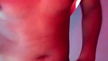 🔥 labeto dances masturbates huge cumshot in red room light s1e4