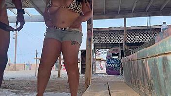 stranded thicc pawg sucks and fucks stranger for ride!