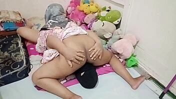 hot homemade couple enjoys intense asian sex session