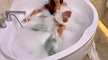 s3xberry enjoys horny hotel sex with moaning orgasms
