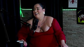 She squirts easy after first DP and anal tutorial
