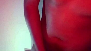 🔥 labeto dances masturbates huge cumshot in red room light s1e4
