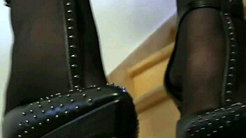 SHOE LICKING OFFICE BITCH OBEYS EVERY COMMAND