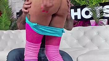 gorgeous ravyn alexa begs nade for her extreme anal pounding