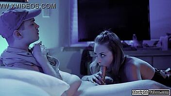 stepsis lets nerd bro pound her shaved hole 😏💦