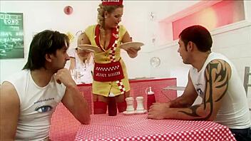 Diana Gold Eva Mercedes Milf Waitresses FFMM Foodie Foursome Cumshots