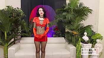 90-pound hooker raven lane begs dorian del isla to pound her hard!