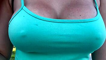 Italian Big Tits Milf Bounces Boobs in Miami