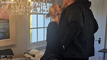 wanna quickie doggystyle creampie on kitchen table dripping wet?