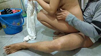 Bhabhi risks outdoor fuck in bathroom while washing clothes