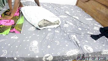 bbw housewife blows room keeper passionately