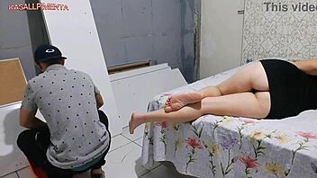 amadora seduces montador pays with wild xerecard fuck