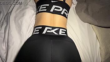 thick cumshot drenches nike pro leggings at gym