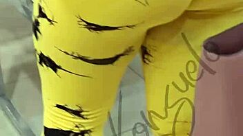 curvy latina fat ass tanga shows through yellow leggings