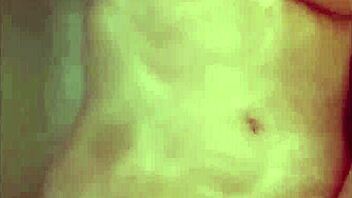 bathtub shower play hits orgasm 🚿😍💦
