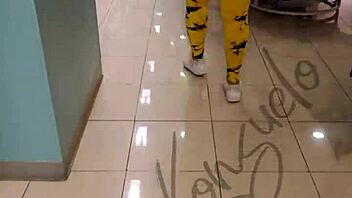 curvy latina fat ass tanga shows through yellow leggings