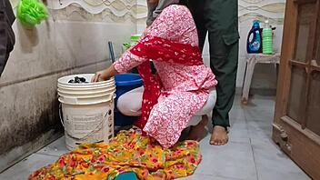 Bhabhi risks outdoor fuck in bathroom while washing clothes