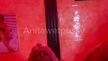 Juicy ebony babe soaks bed with squirting pussy after clothes-ripping outdoor toy play
