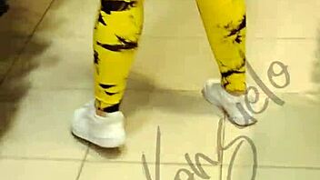 curvy latina fat ass tanga shows through yellow leggings