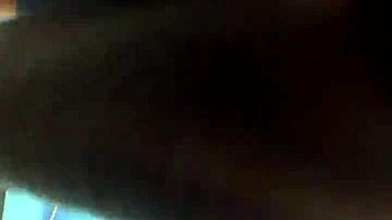 hidden cam catches leggings ass tease retro style!