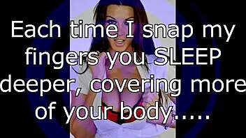 Erotic mistress Lisa seduces with teasing tricks