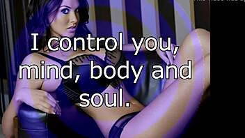 Erotic mistress Lisa seduces with teasing tricks