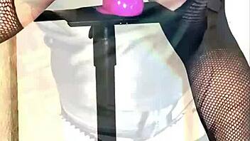 hey kandi kane watch this shemale dildo fuck
