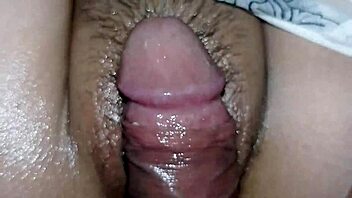 playing with hot young babe alone at home 😈🍑💦