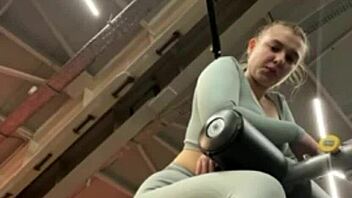 crazy bbw gym fuck fat tits orgasm public hardcore blast