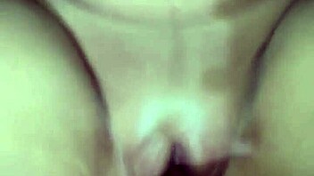 Istri Tetangga Colmek Big Tits Squirting Tease
