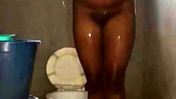 Curvy Naijahomemadepussy morning shower homemade softcore