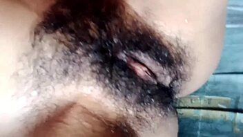 desi indian teen flashes pussy boobs homemade indoor video