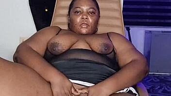 lonely bbw mara exotic squirts solo pussy play full vid 🔥💦