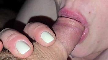 Mature performs loving deepthroat blowjob scene