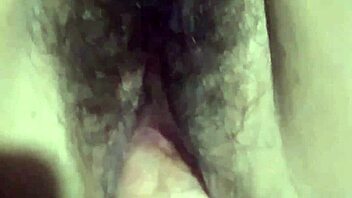 german hairy pussy gapes with farting beaver sounds