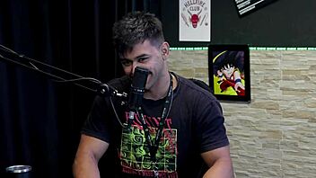 tough eating this girl no gross fetish offers showed SEX position and cowgirl—guilherme filmmaker