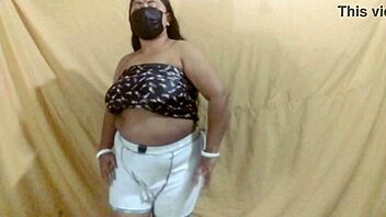 Hey, wanna see Bangladesh's hottest new GROUP sex action?