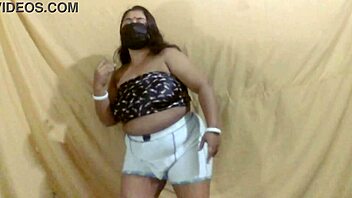 Hey, wanna see Bangladesh's hottest new GROUP sex action?